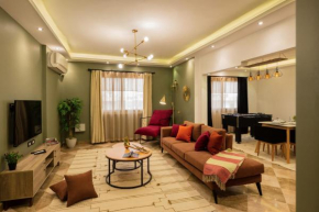 Play Foosball & Do Yoga - 1 BR Apt 5 Min To Airport